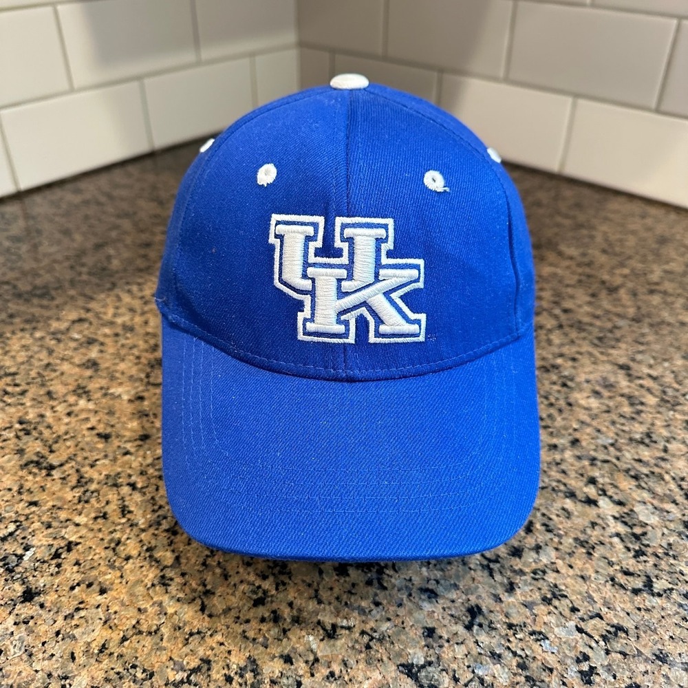 Kentucky‎ Wildcats Top of the World Youth One Fit Stretch Baseball Cap Blue